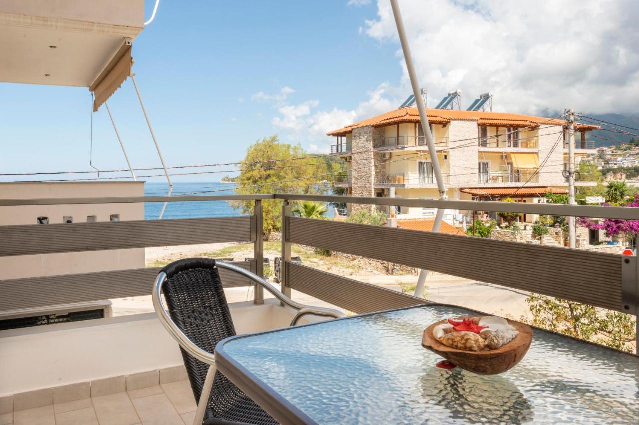 Sea Apartments Himarë Dış mekan fotoğraf